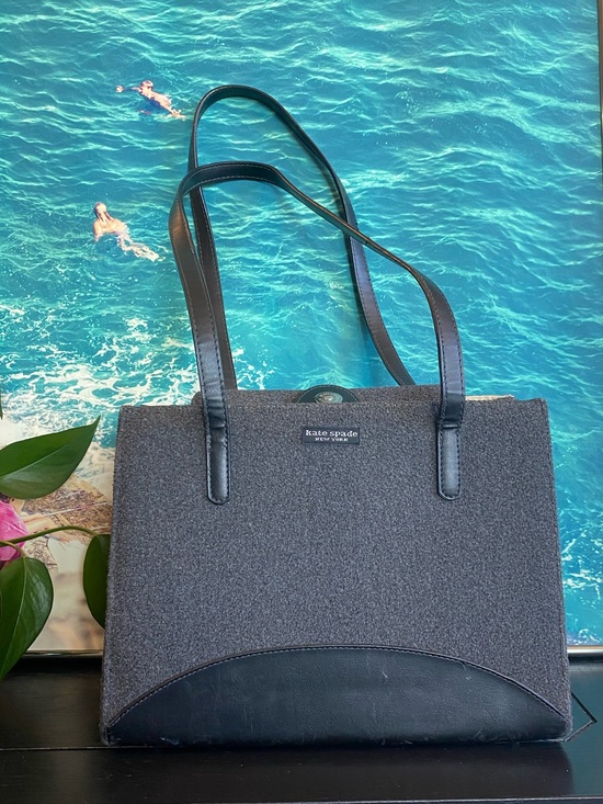 kate spade Handbags - Kate Spade black tweed felt/wool with  leather shoulder tote